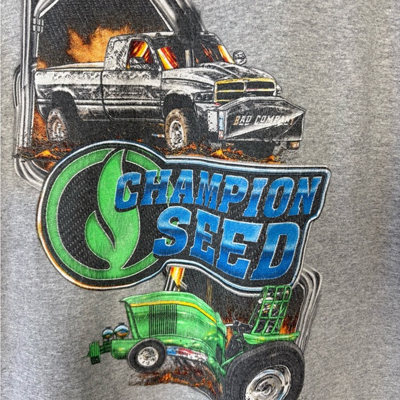 Champion Seed Tractor & Truck Pull Graphic Tee Gray L - Picture 2 of 6